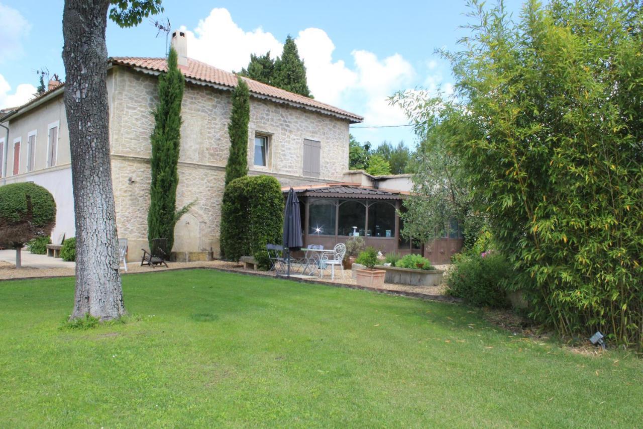 Mas De Camejean Bed & Breakfast Lambesc Exterior photo